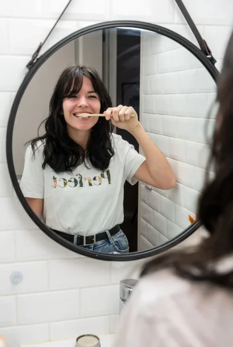 Brosse à dents adultes en bois souple et extra souple d'Apimani - Ker Gaïa