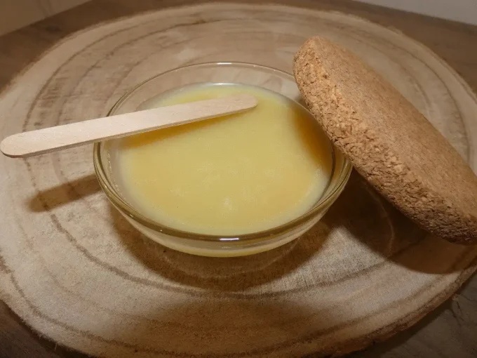 Baume relaxant bio d'Anaë - Chanvre, tournesol, sumac, carnauba, orange douce, carnauba - Ker Gaïa