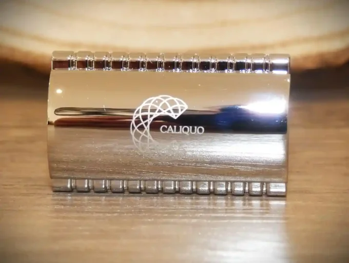 Rasoir de sûreté en bois de chêne de Caliquo pour un rasage parfait - Ker Gaïa