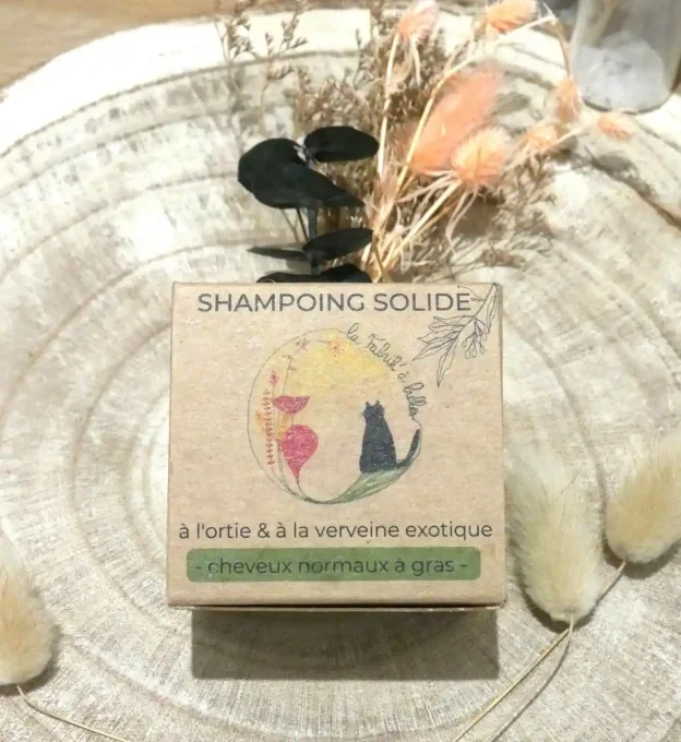 Shampoing solide bio à l'ortie et à la verveine exotique - Cheveux normaux à gras - Ker Gaïa